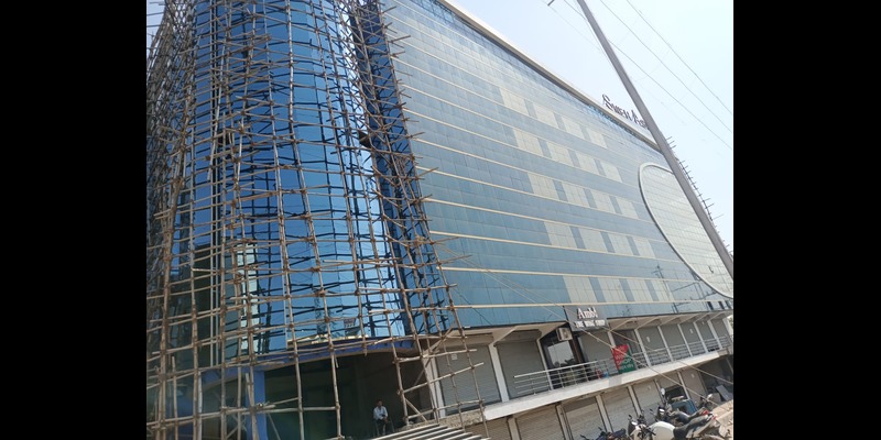 Bhopal Madhya Pradesh India Another Commercial Building Completing Soon Construction 01 – AMR BuildTech Bhopal