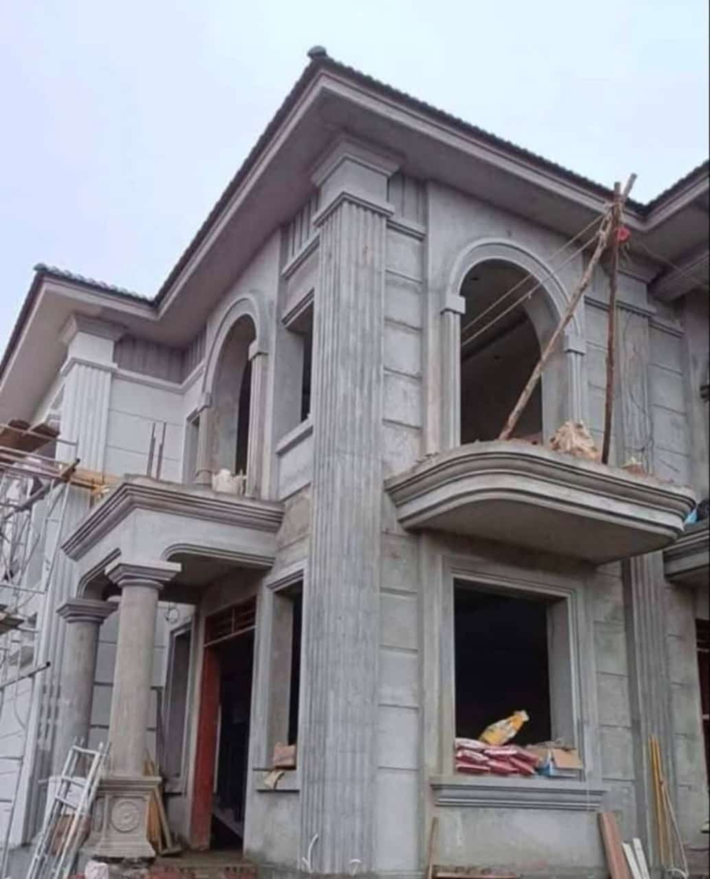 Residence Of Ex. DGP Bhopal construction project by AMR BuildTech in Bhopal, Madhya Pradesh, India