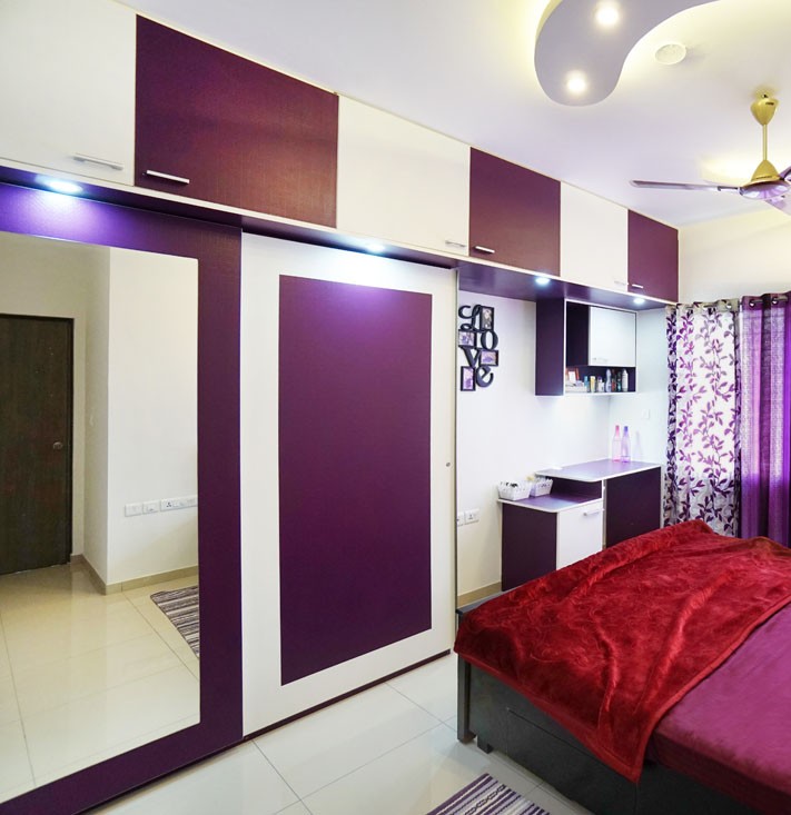 Home interior execution in Bhopal by AMR BuildTech – lighting & ceiling design